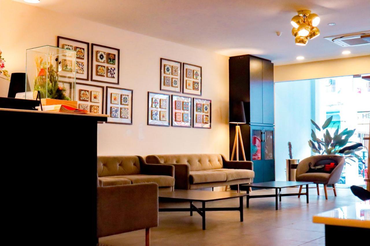 Bishop Hotel Джорджтаун Экстерьер фото
